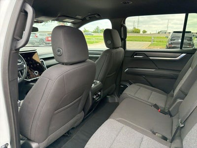 2025 GMC Acadia Elevation