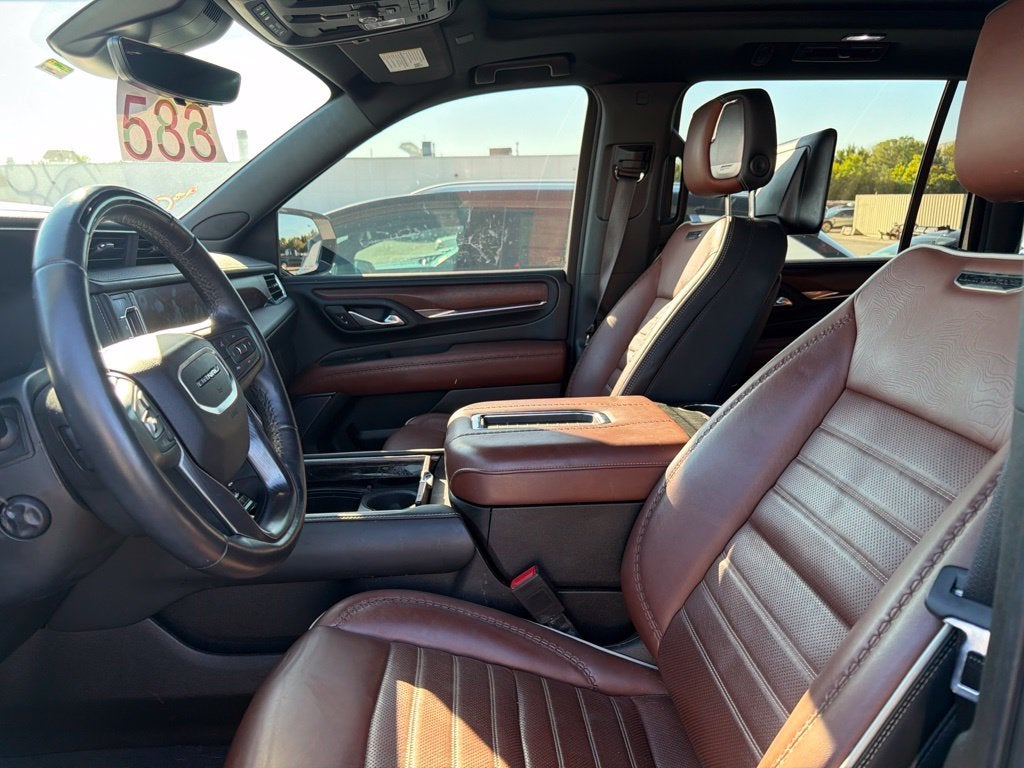 2023 GMC Yukon XL Denali Ultimate