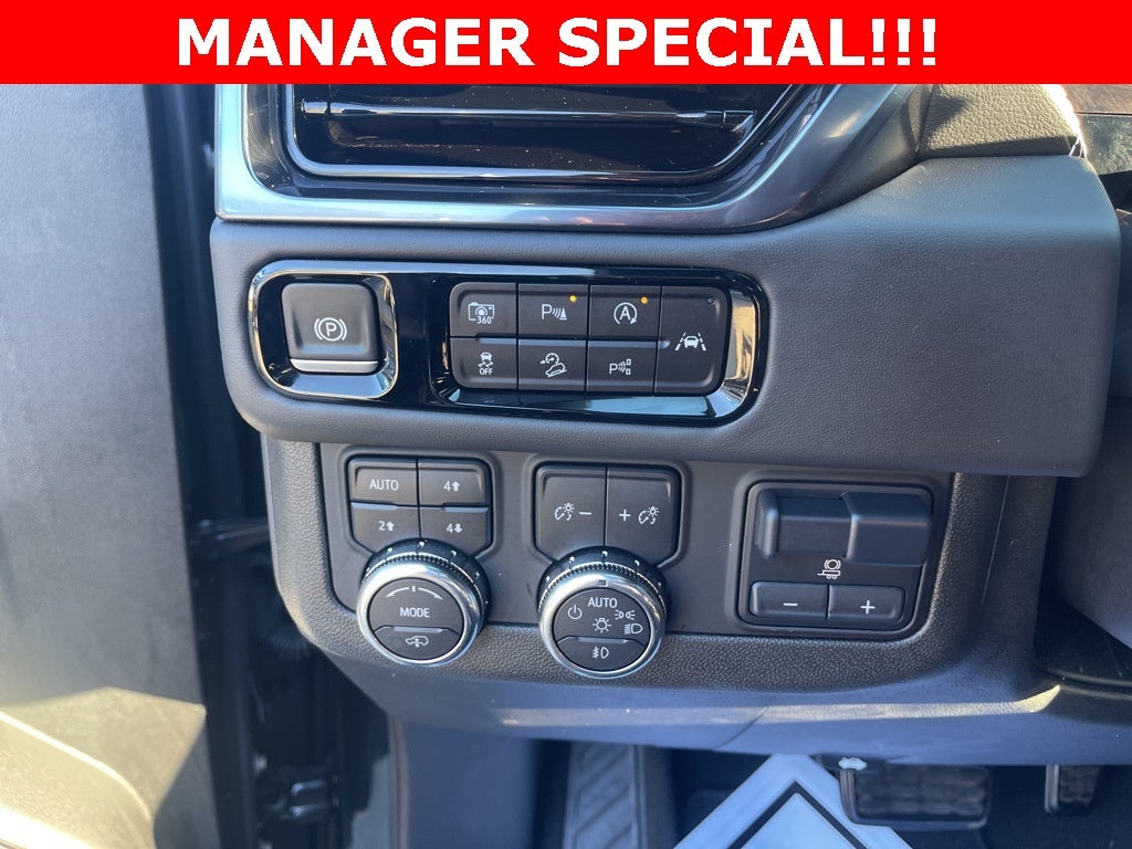 2025 GMC Yukon XL AT4 Ultimate