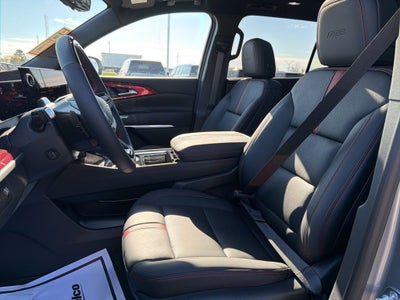 2025 Chevrolet Traverse RS