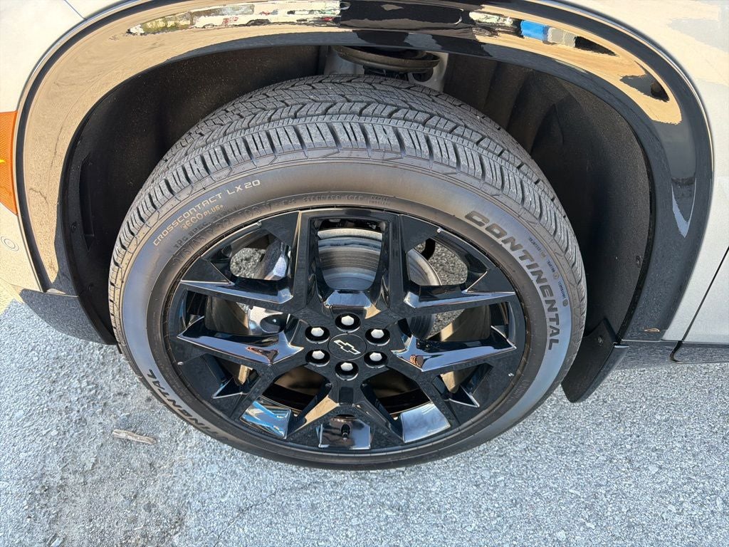 2025 Chevrolet Traverse RS