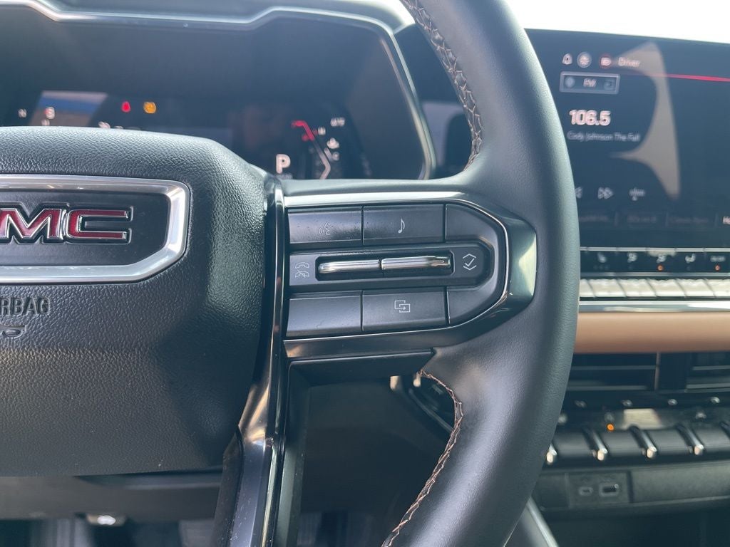 2025 GMC Canyon AT4
