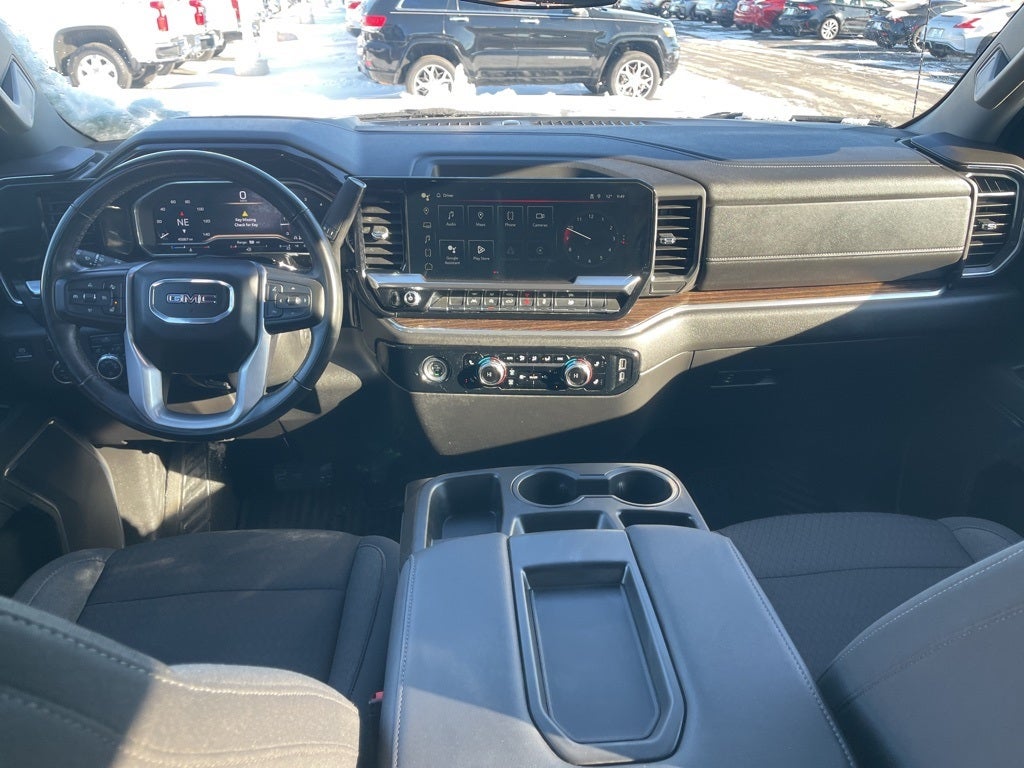 2024 GMC Sierra 1500 SLE