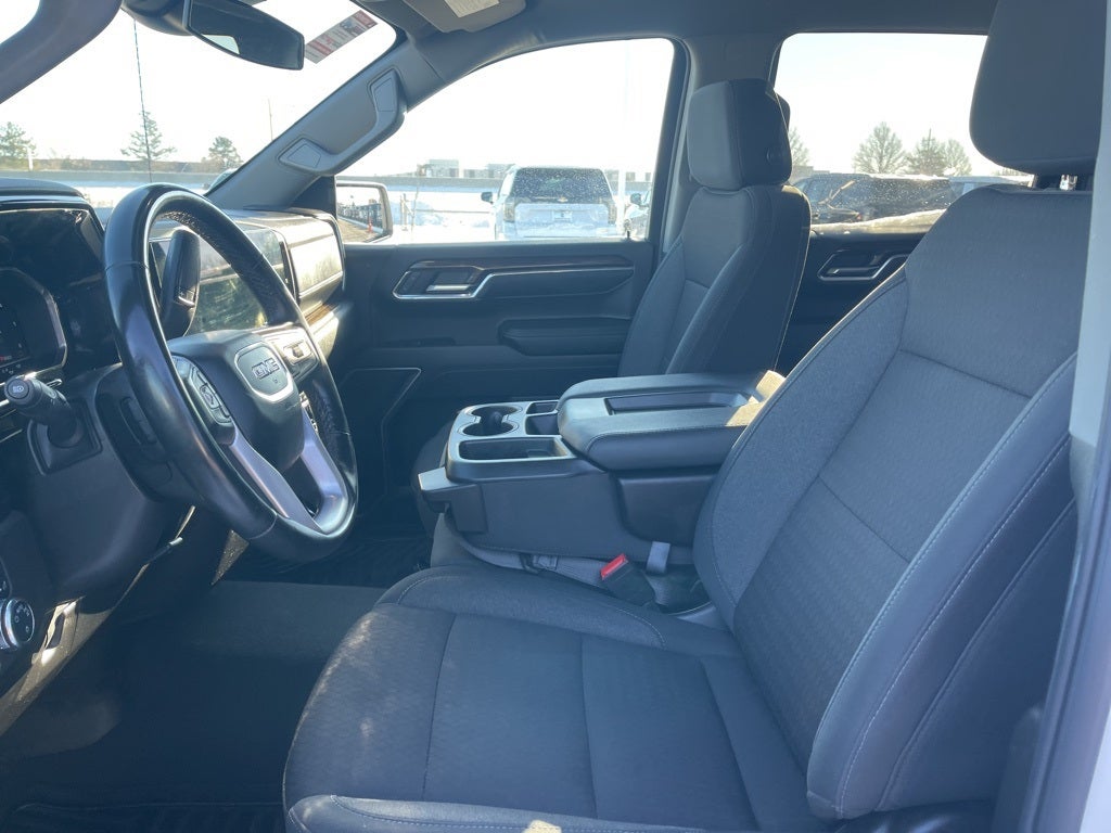 2024 GMC Sierra 1500 SLE