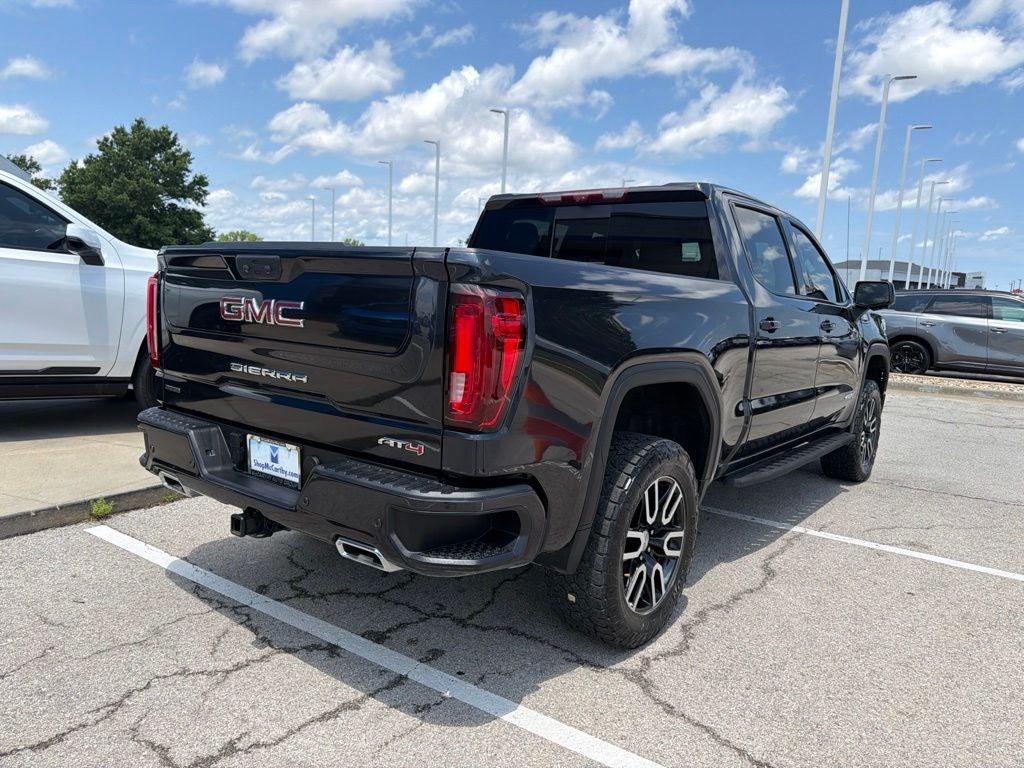 2023 GMC Sierra 1500 AT4