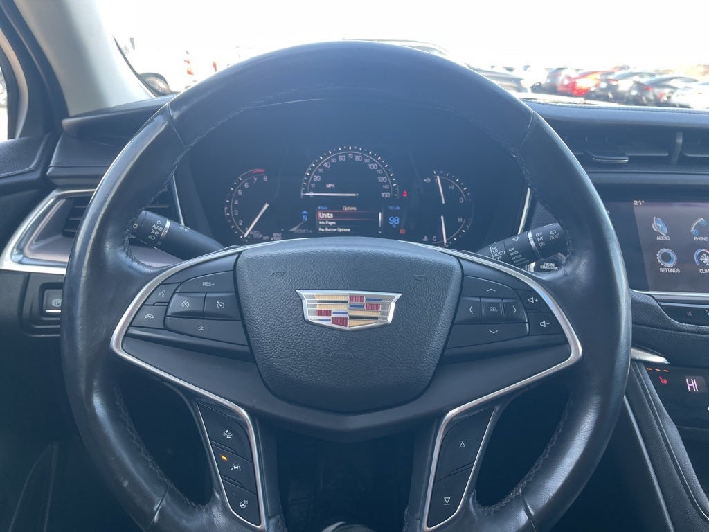 2017 Cadillac XT5 Luxury