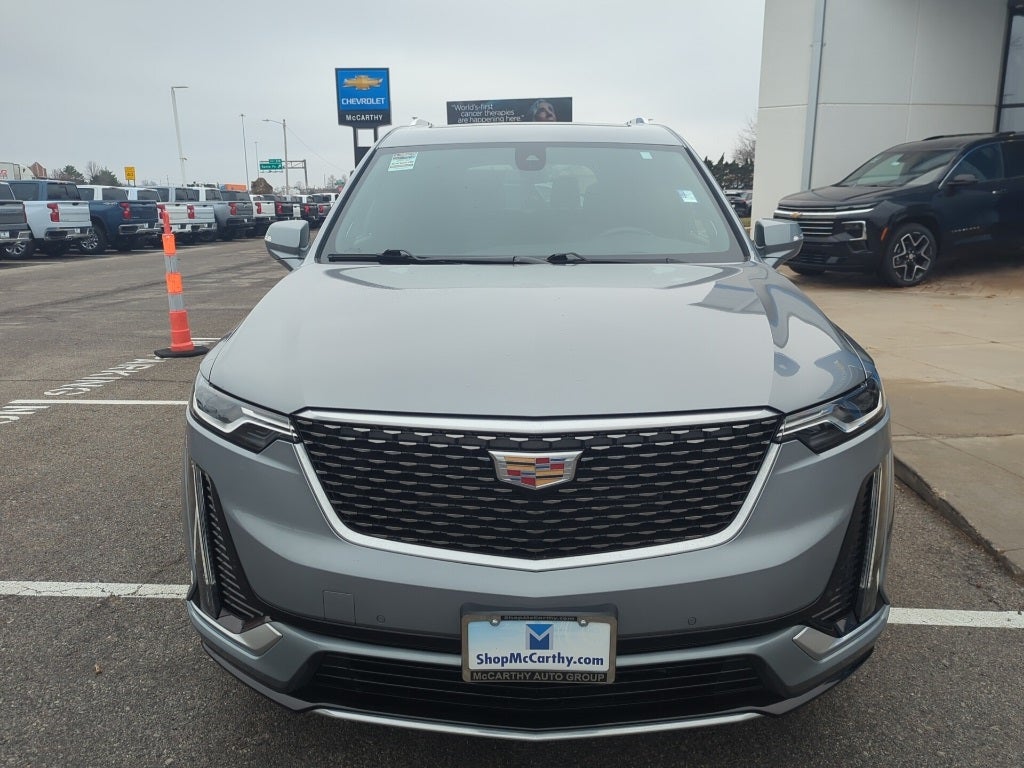 2025 Cadillac XT6 Premium Luxury