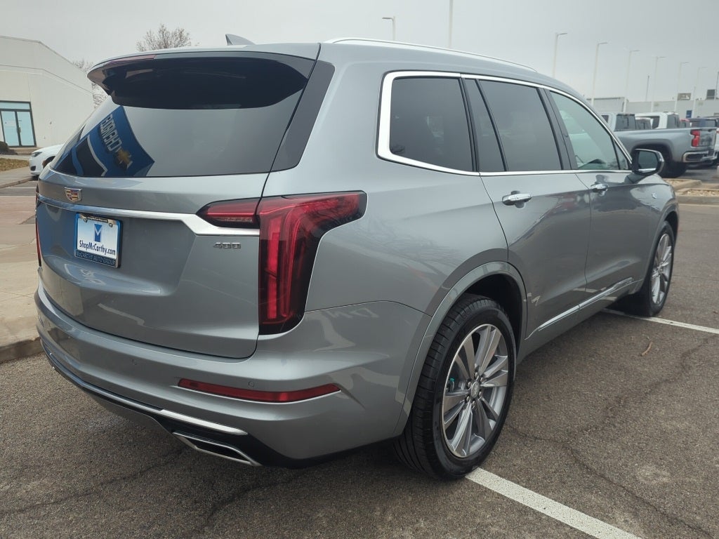 2025 Cadillac XT6 Premium Luxury