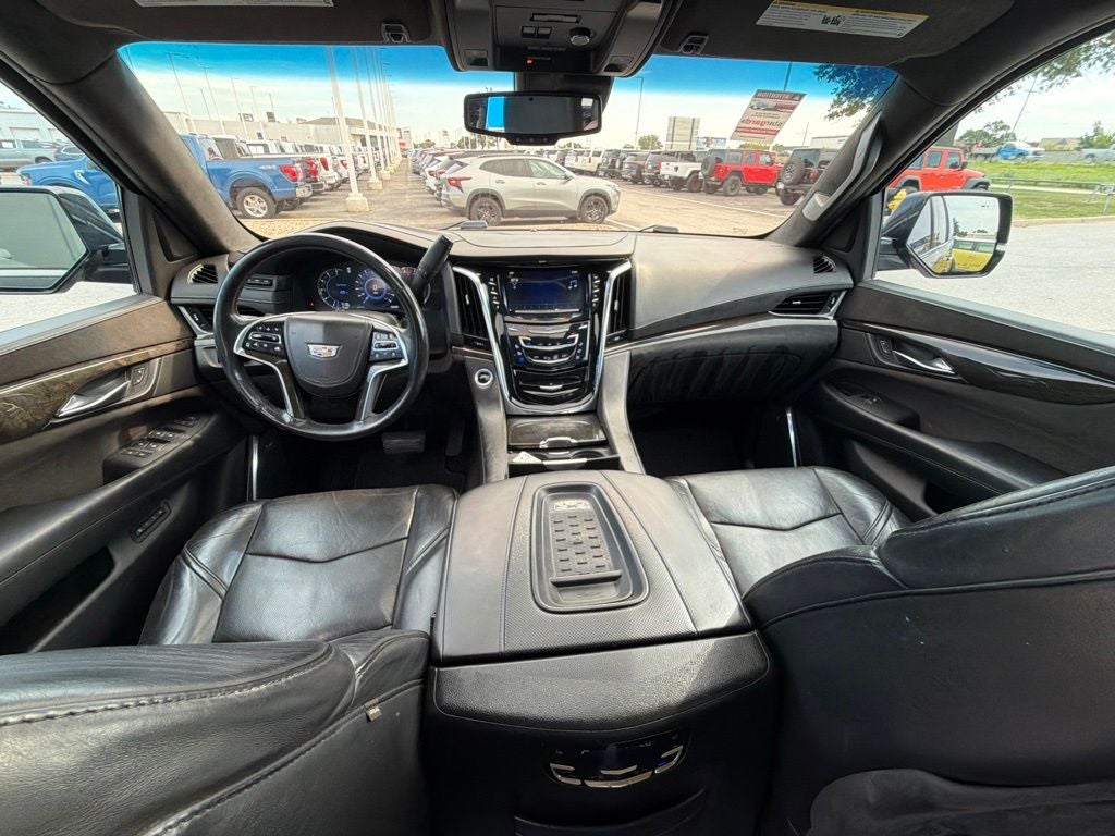 2016 Cadillac Escalade Platinum Edition