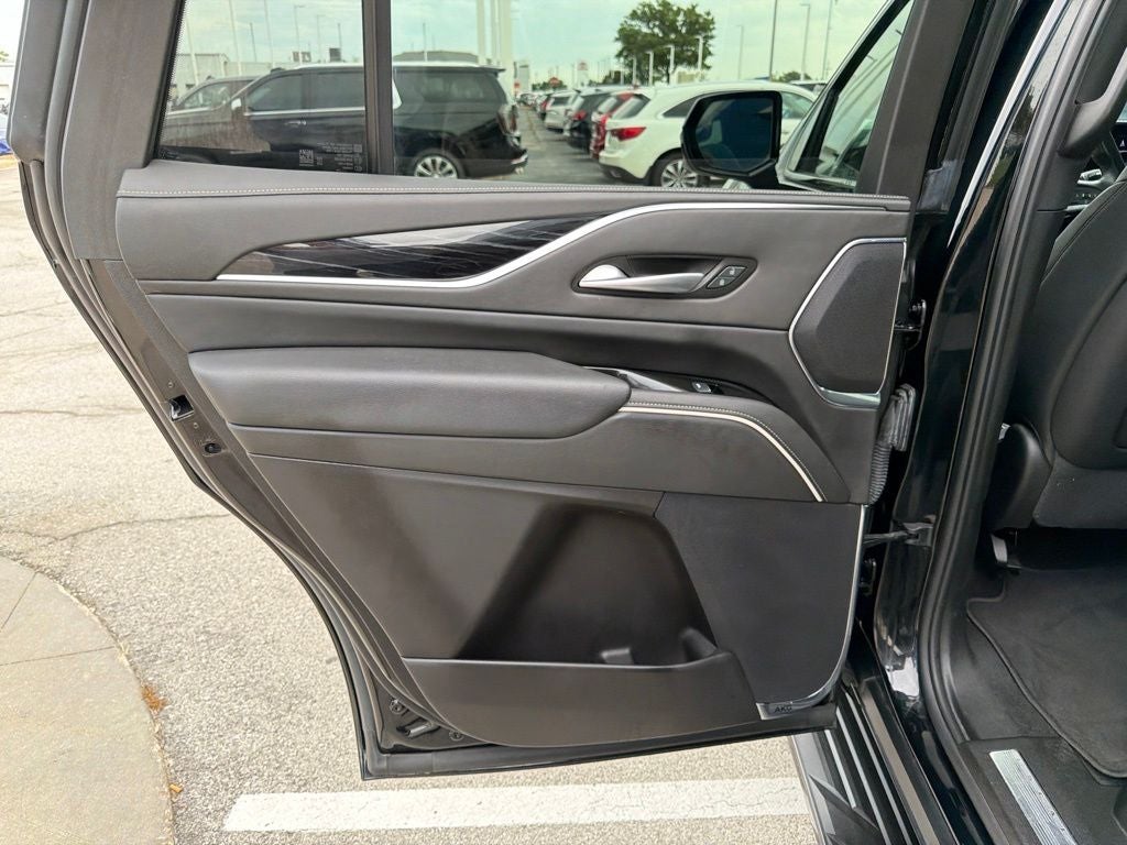 2024 Cadillac Escalade Sport