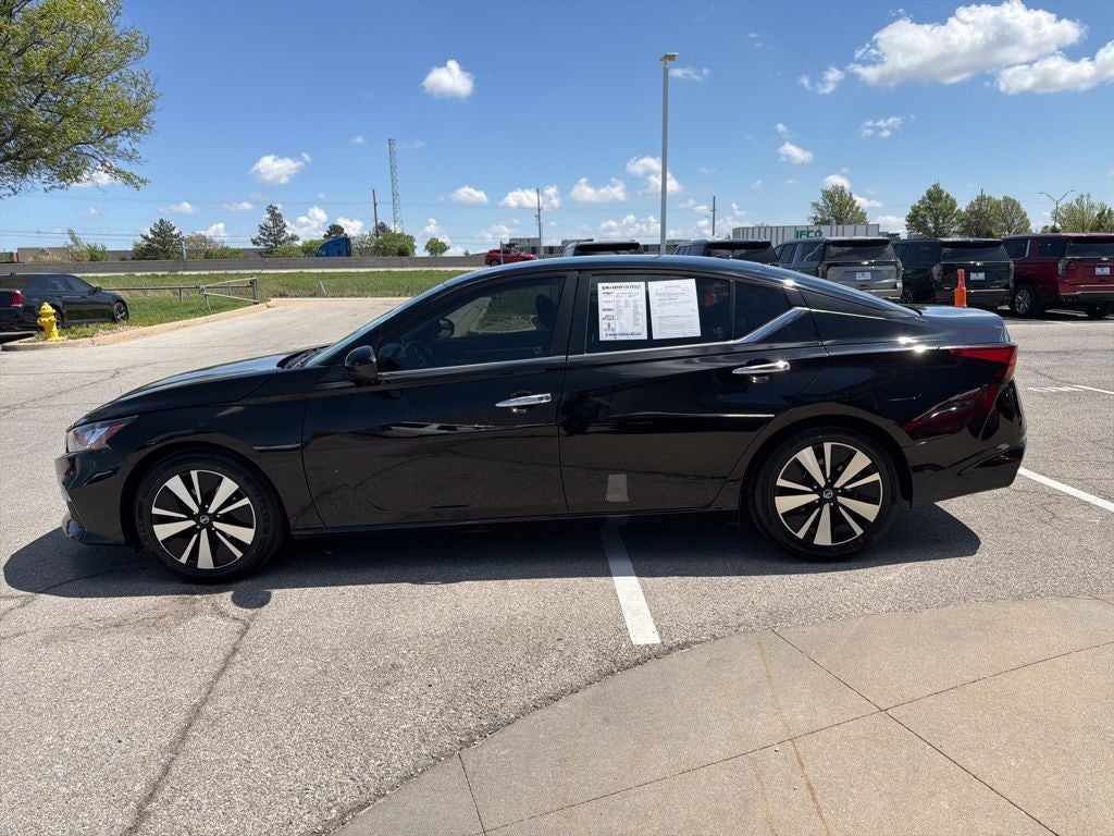 2021 Nissan Altima 2.5 SV
