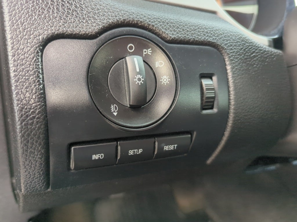 2012 Ford Mustang V6 Premium