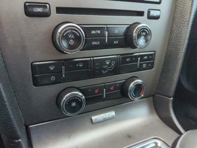 2012 Ford Mustang V6 Premium