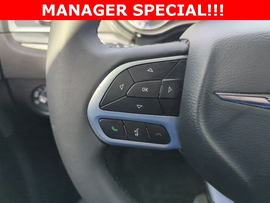 2022 Chrysler 300 Touring