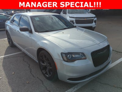 2022 Chrysler 300 Touring