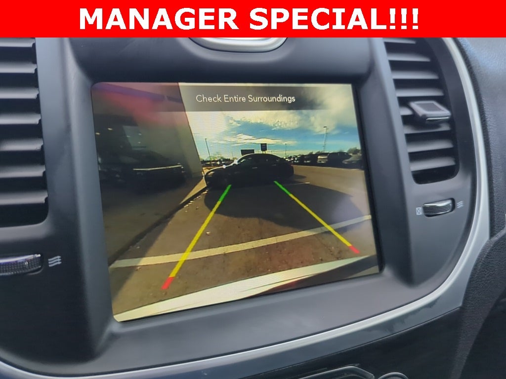 2022 Chrysler 300 Touring