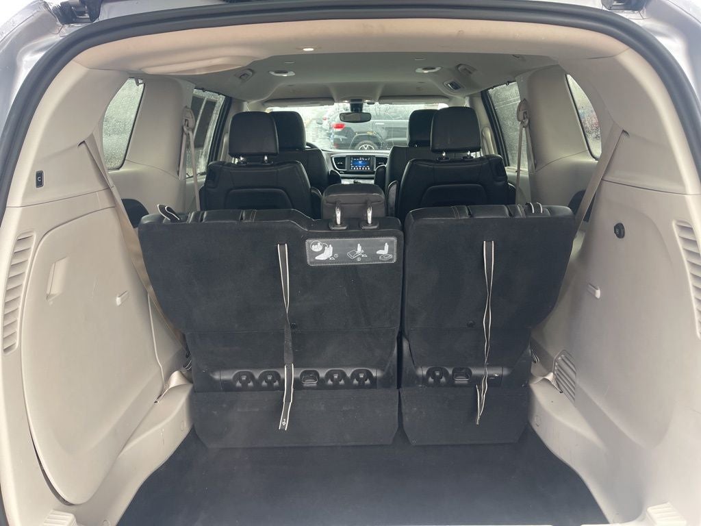 2020 Chrysler Pacifica Touring L