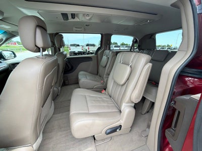 2014 Chrysler Town & Country Touring