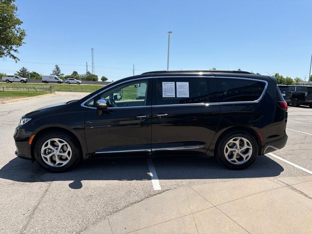 2023 Chrysler Pacifica Limited
