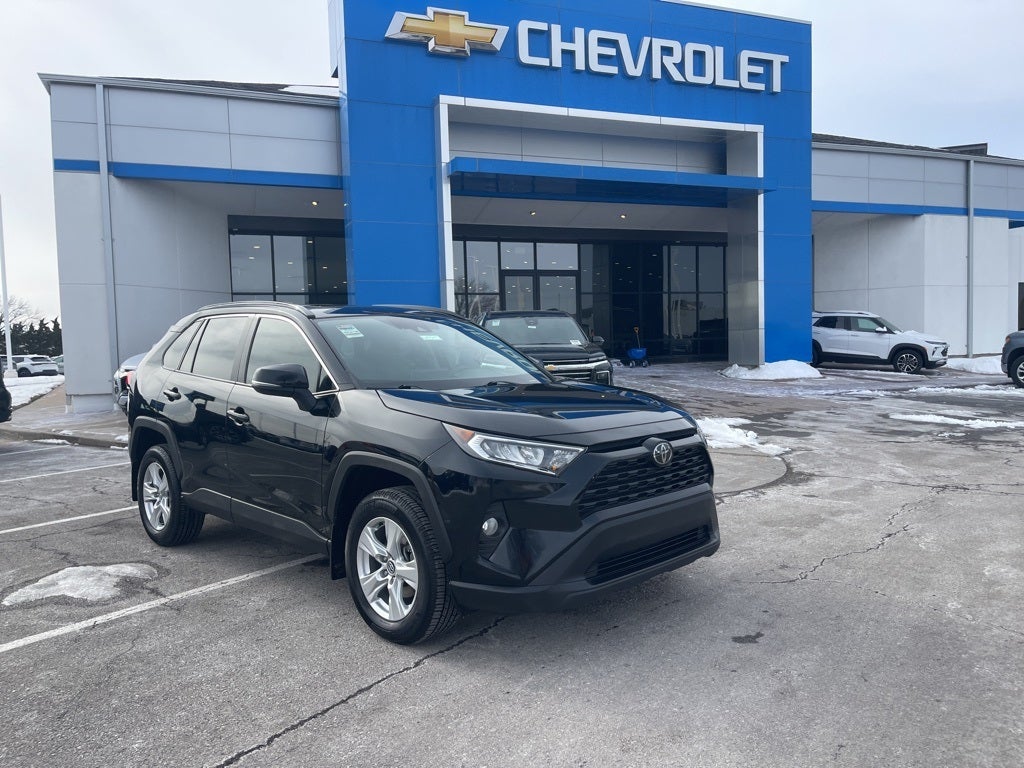 2020 Toyota RAV4 XLE