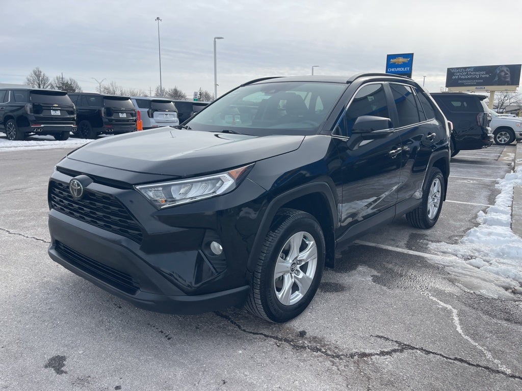 2020 Toyota RAV4 XLE