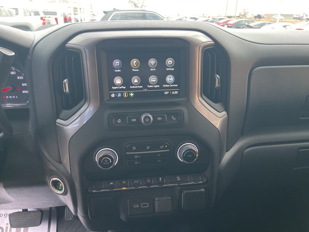 2022 Chevrolet Silverado 1500 Custom Trail Boss