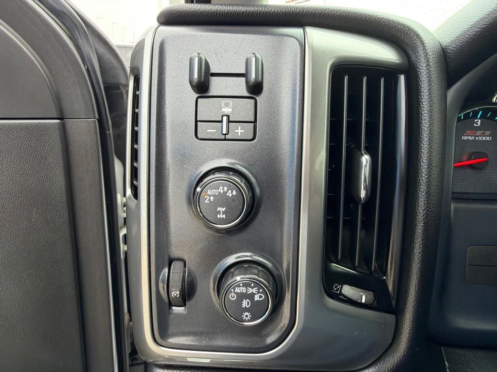 2018 Chevrolet Silverado 1500 LT LT2