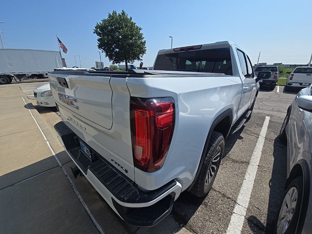 2023 GMC Sierra 1500 AT4