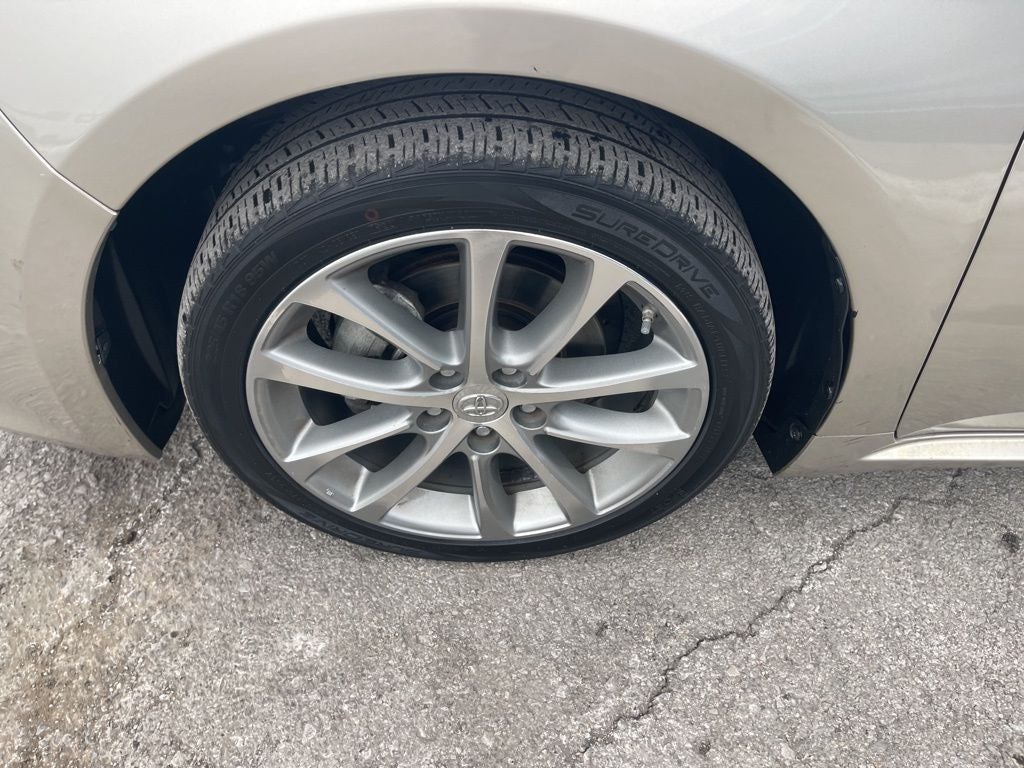 2014 Toyota Avalon XLE