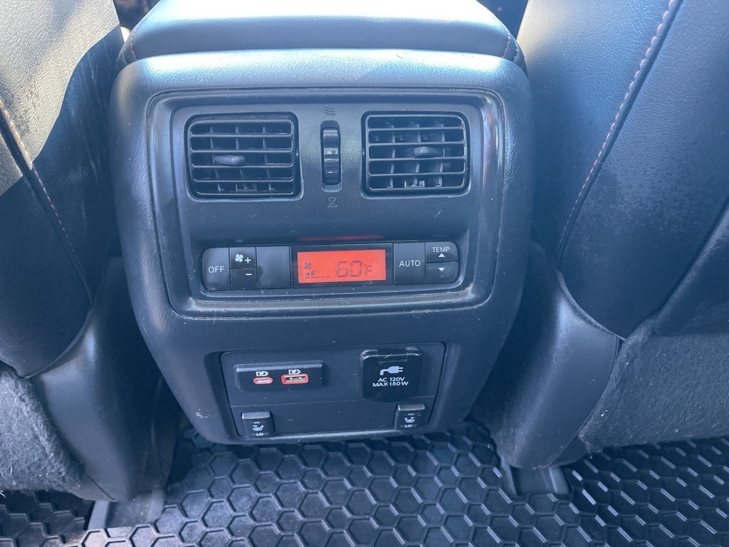 2020 Nissan Pathfinder SL Rock Creek Edition