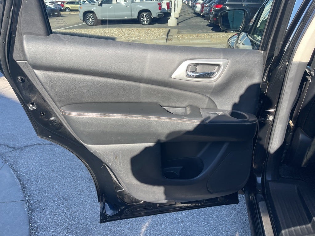 2020 Nissan Pathfinder SL Rock Creek Edition