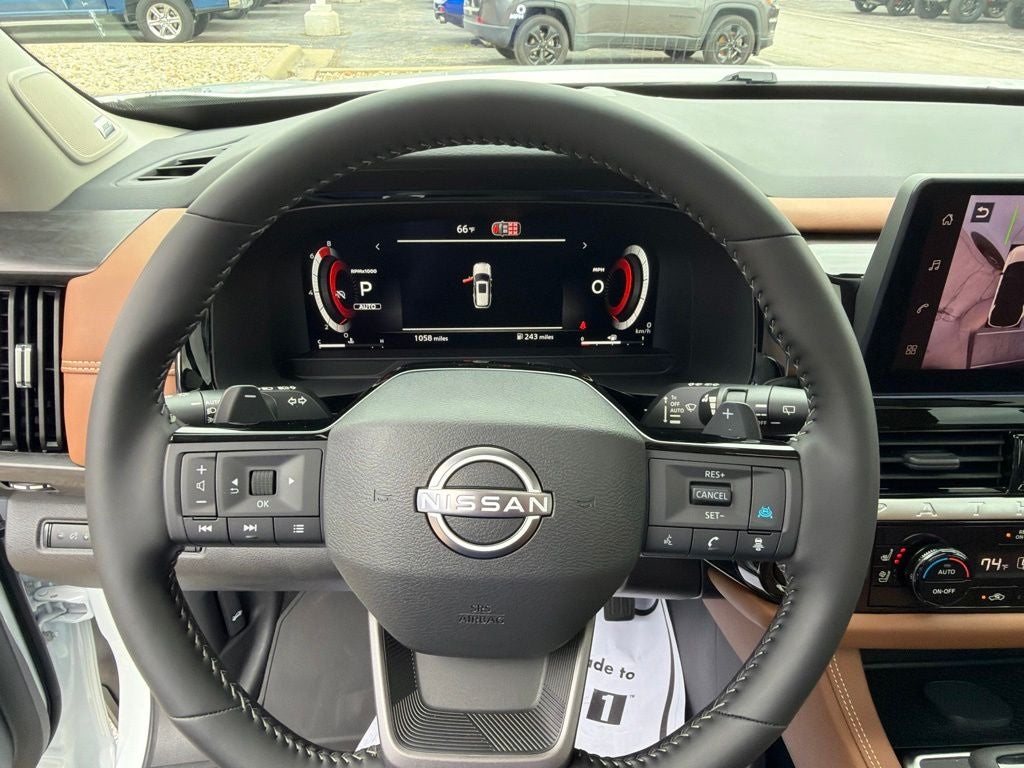 2026 Nissan Pathfinder Platinum