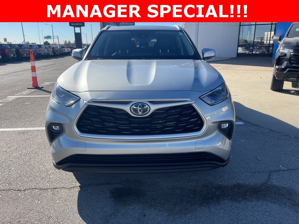 2022 Toyota Highlander Hybrid XLE