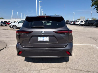 2025 Toyota Highlander XLE