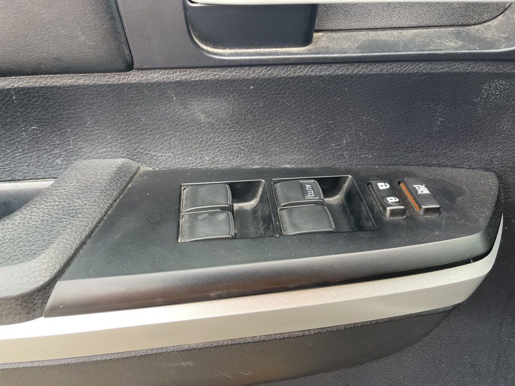 2016 Toyota Tundra Limited