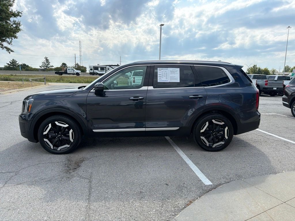 2025 Kia Telluride S
