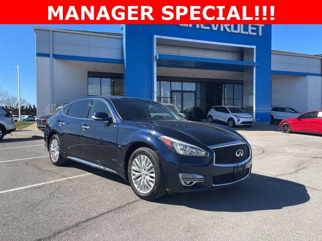 2016 INFINITI Q70L 3.7X
