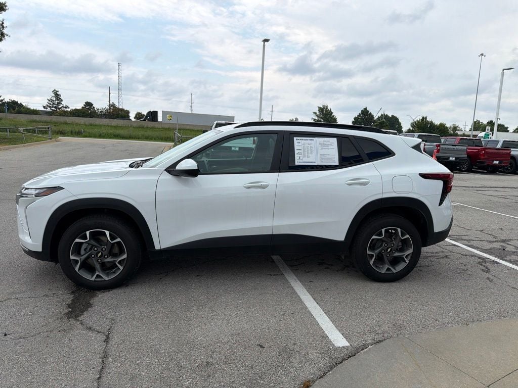 2024 Chevrolet Trax LT