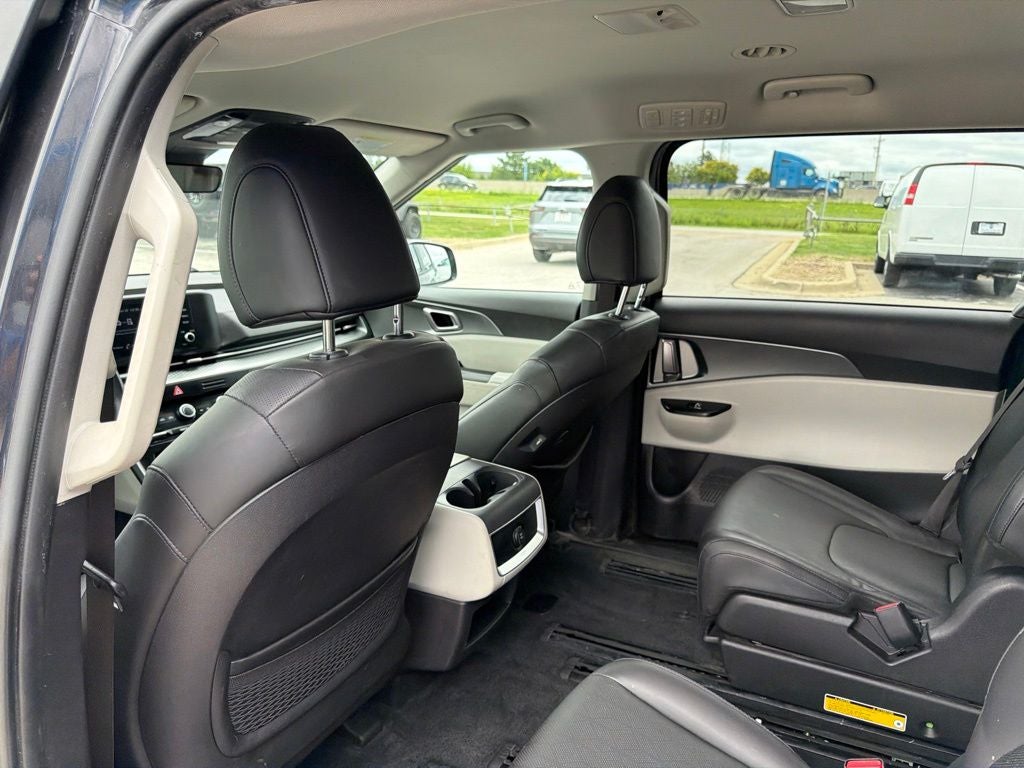 2022 Kia Carnival LXS
