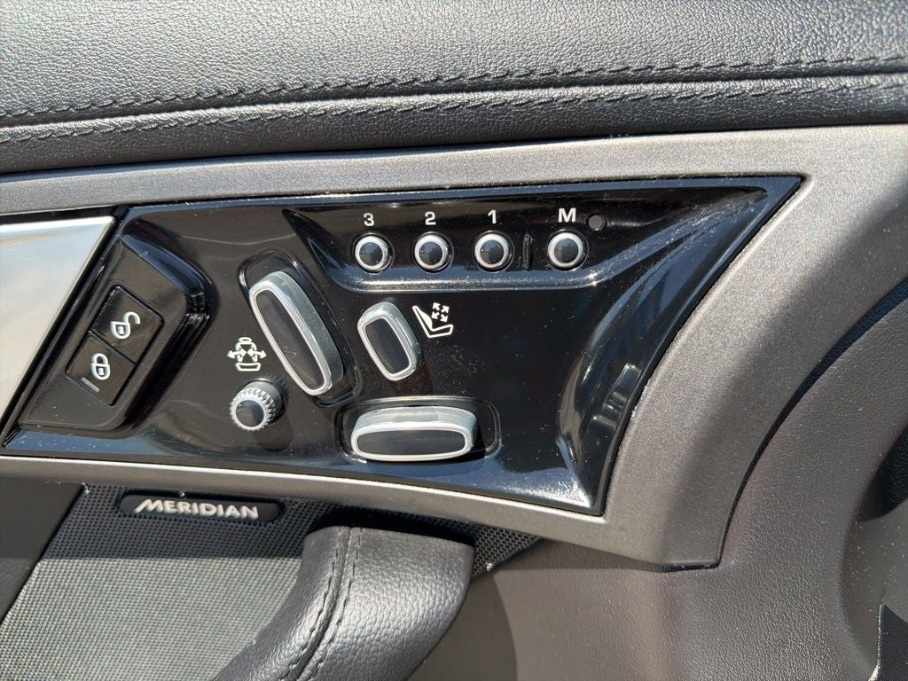 2014 Jaguar F-TYPE Base