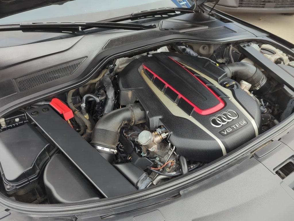 2014 Audi S8 4.0T quattro
