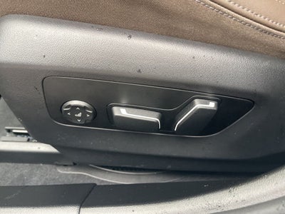 2025 BMW 5 Series 530i xDrive