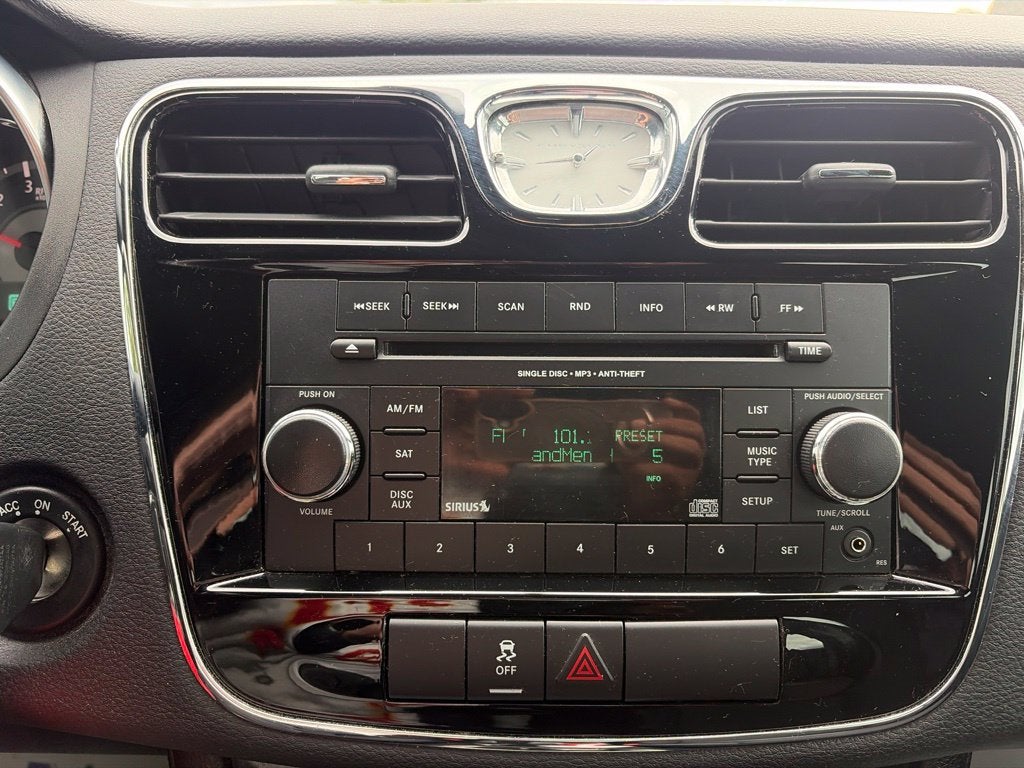2014 Chrysler 200 Touring