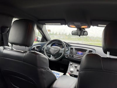 2016 Chrysler 200 S