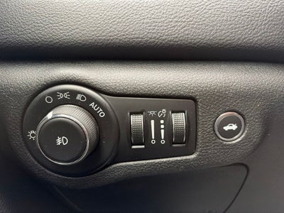 2016 Chrysler 200 S