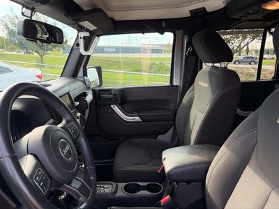2016 Jeep Wrangler Unlimited Sahara
