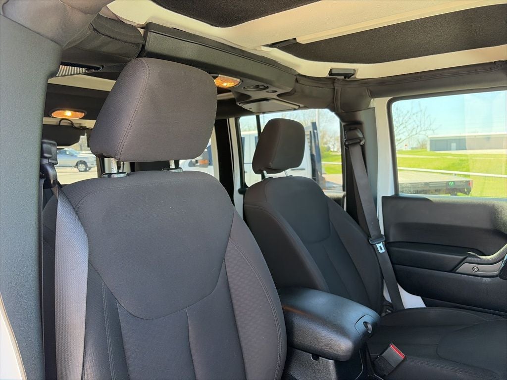 2015 Jeep Wrangler Unlimited Sport