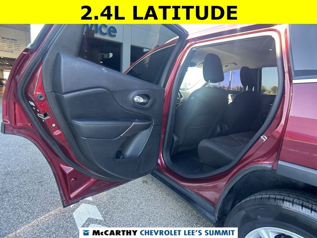 2019 Jeep Cherokee Latitude