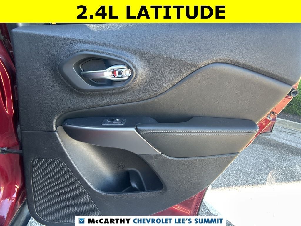 2019 Jeep Cherokee Latitude