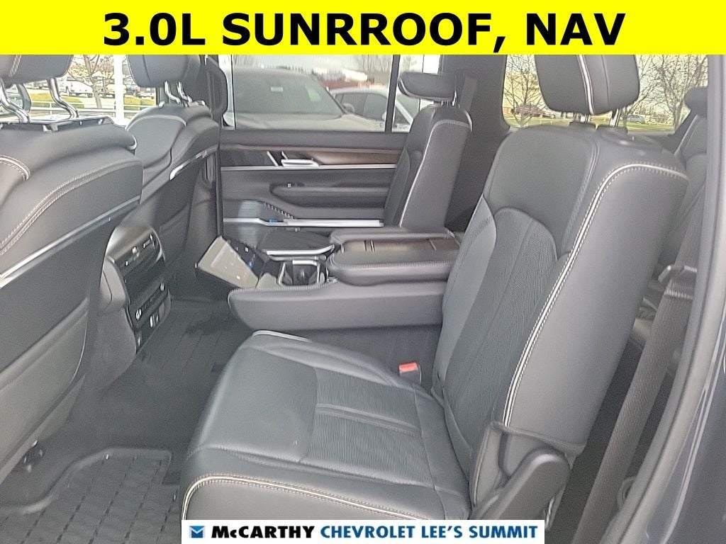 2023 Jeep Grand Wagoneer L Series II